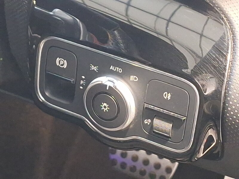 Used Mercedes-Benz A-Class 2018 for sale - 77874129: Photo 15