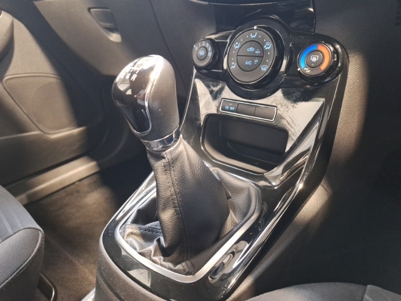 Used Ford Fiesta 2015 for sale - 77947758: Photo 11