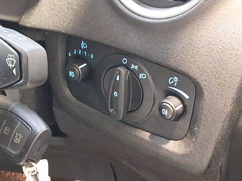 Used Ford Fiesta 2015 for sale - 77947758: Photo 15