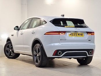 Used Jaguar E-Pace 2020 for sale - 77543988: Photo