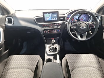 Used Kia Ceed 2020 for sale - 77076165: Photo