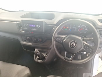 Used Renault Trafic 2024 for sale - 79286232: Photo