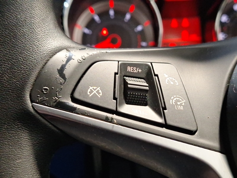 Used Vauxhall ADAM 2018 for sale - 77209195: Photo 16