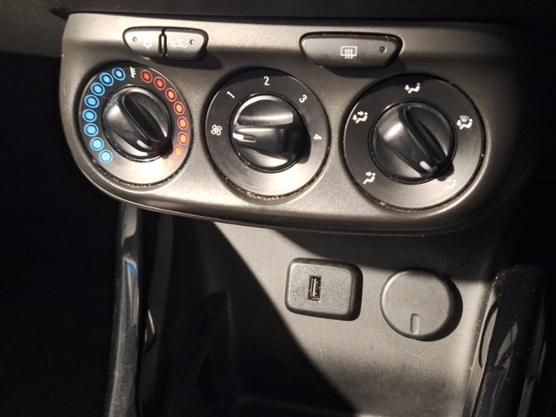 Used Vauxhall ADAM 2018 for sale - 77209195: Photo 18