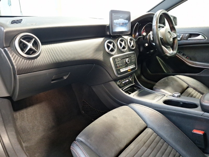 Used Mercedes-Benz A-Class 2017 for sale - 76325552: Photo 5