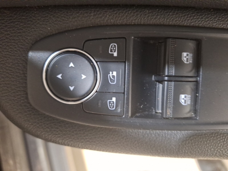 Used Renault Clio 2020 for sale - 77357847: Photo 13