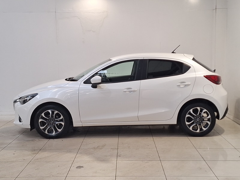 Used Mazda Mazda2 2017 for sale - 76478670: Photo 4