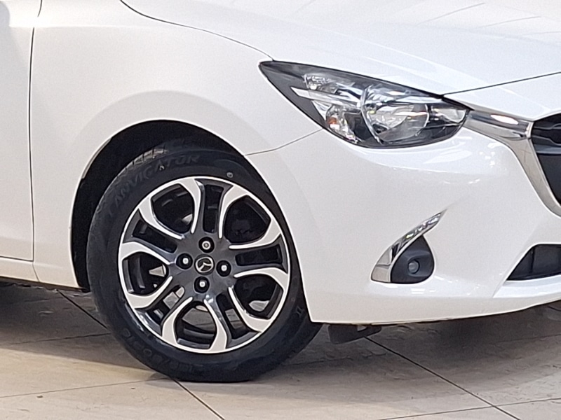Used Mazda Mazda2 2017 for sale - 76478670: Photo 9