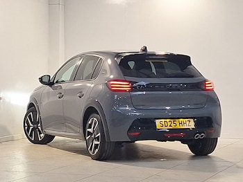 Used Peugeot 208 2025 for sale - 77448542: Photo