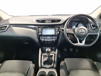 Used Nissan Qashqai 2020 for sale - 77678263: Photo