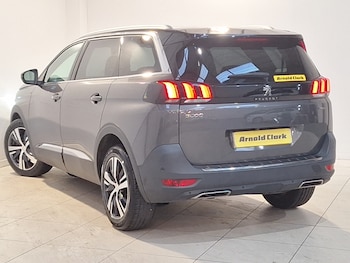 Used Peugeot 5008 2019 for sale - 76343484: Photo