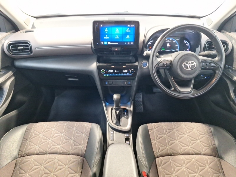 Used Toyota Yaris Cross 2022 for sale - 77419151: Photo 2