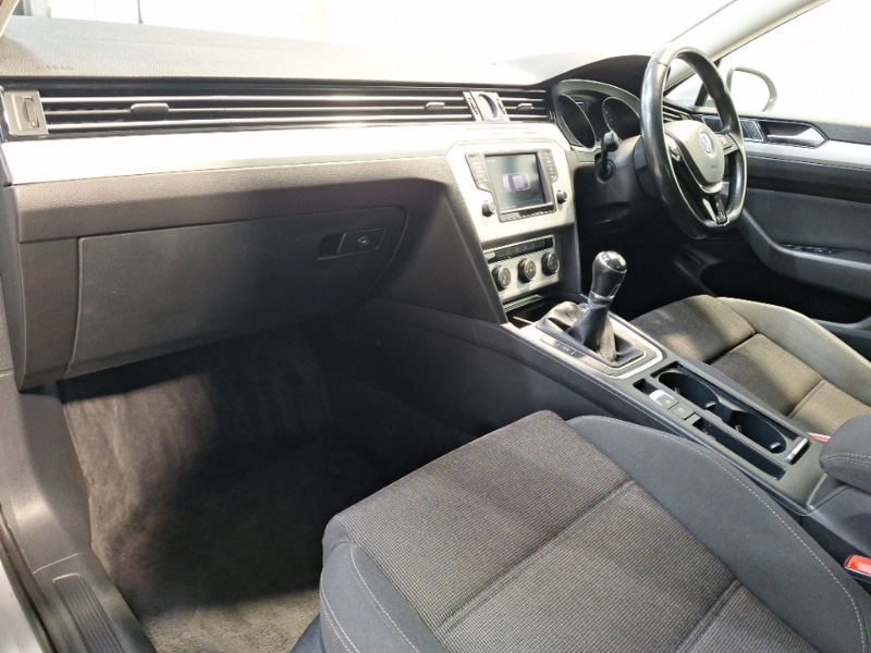 Used Volkswagen Passat 2016 for sale - 76354584: Photo 5