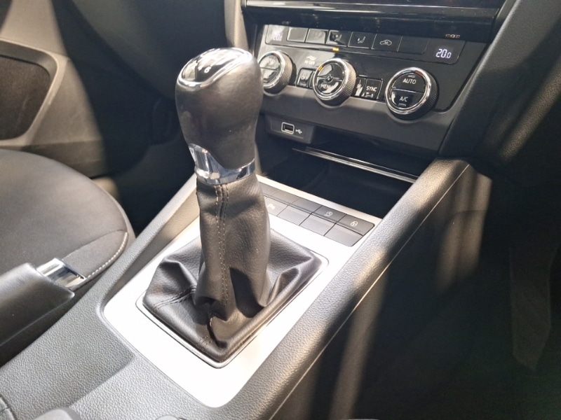 Used Skoda Octavia 2019 for sale - 78203160: Photo 11