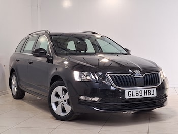 Used Skoda Octavia 2019 for sale - 78203160: Photo