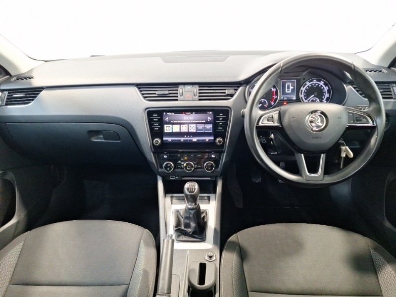 Used Skoda Octavia 2019 for sale - 78203160: Photo 2