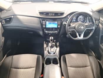 Used Nissan X-Trail 2017 for sale - 79642248: Photo