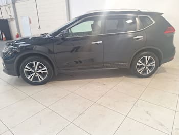 Used Nissan X-Trail 2017 for sale - 79642248: Photo