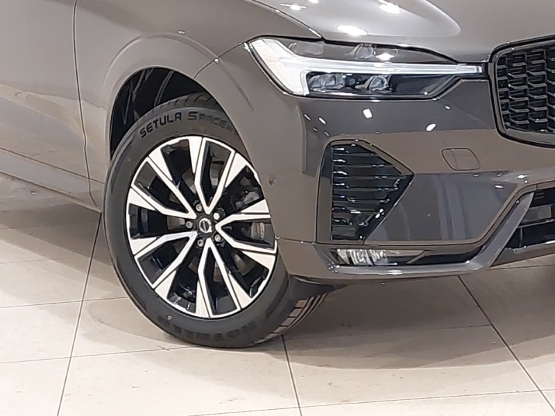 Used Volvo XC60 2023 for sale - 76713643: Photo 9