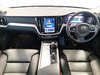 Used Volvo V60 2025 for sale - 78369460: Photo