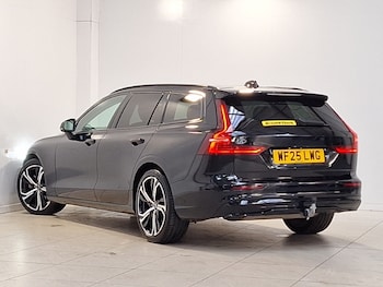 Used Volvo V60 2025 for sale - 78369460: Photo
