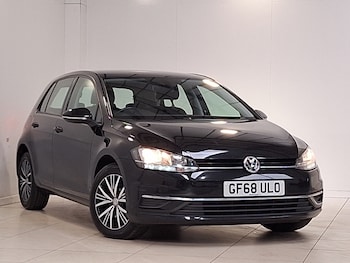 Used Volkswagen Golf 2018 for sale - 78305557: Photo