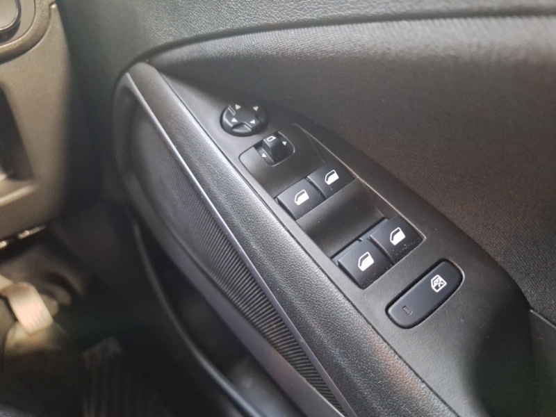 Used Vauxhall Crossland 2022 for sale - 78126260: Photo 15