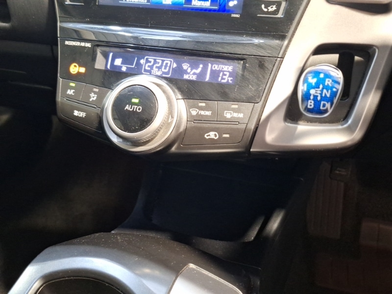 Used Toyota Prius+ 2019 for sale - 77596503: Photo 19