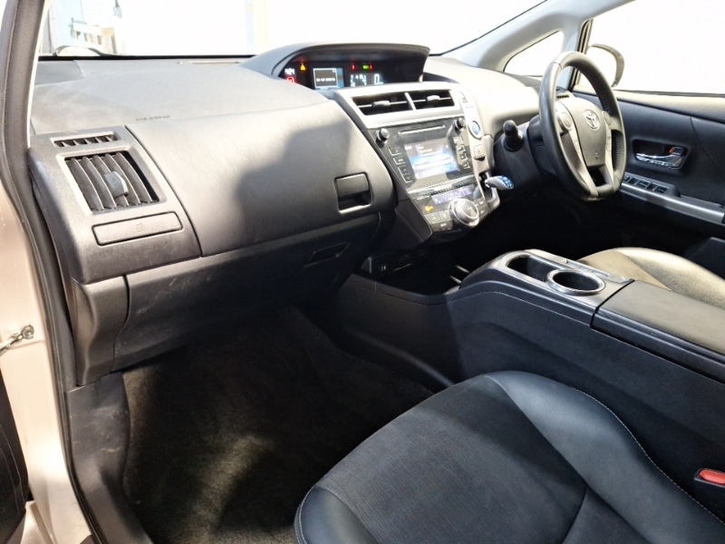 Used Toyota Prius+ 2019 for sale - 77596503: Photo 5