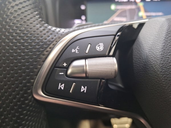 Used Skoda Karoq 2024 for sale - 76258425: Photo 16