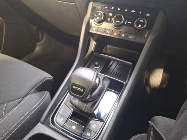 Used Skoda Karoq 2024 for sale - 76258425: Photo 19