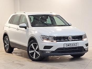 Volkswagen - Tiguan