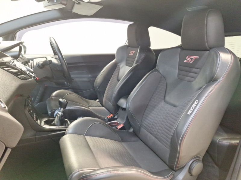 Used Ford Fiesta 2016 for sale - 77815423: Photo 17