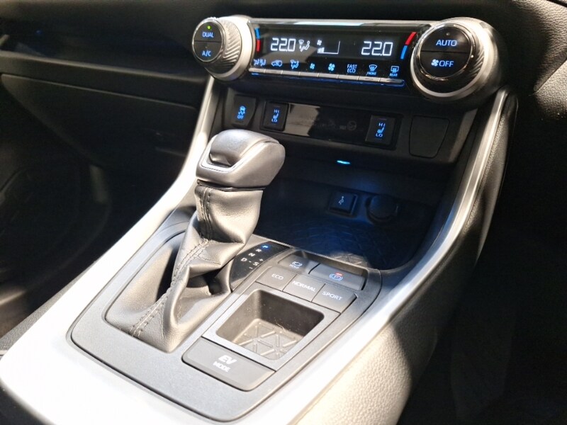 Used Toyota RAV4 2020 for sale - 77708065: Photo 11