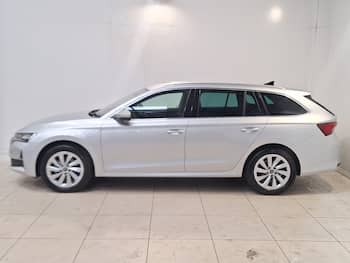Used Skoda Octavia 2025 for sale - 79718590: Photo