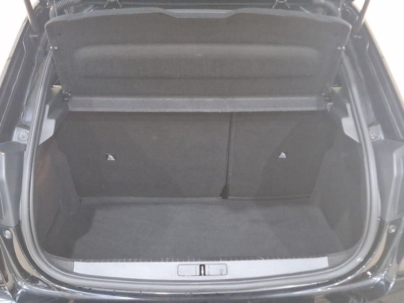 Used Peugeot 208 2020 for sale - 76498140: Photo 8