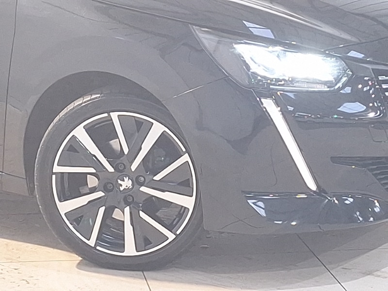 Used Peugeot 208 2020 for sale - 76498140: Photo 9