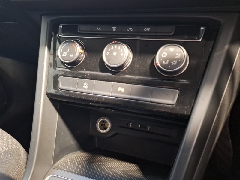 Used Volkswagen Touran 2016 for sale - 77716686: Photo 19