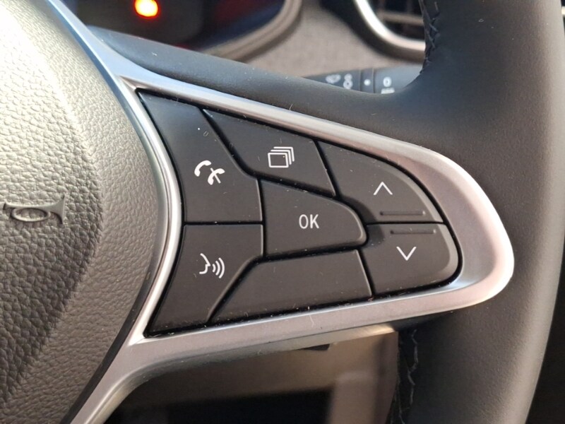 Used Renault Clio 2024 for sale - 77495394: Photo 17