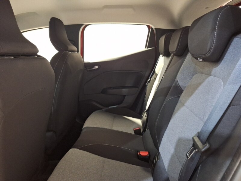 Used Renault Clio 2024 for sale - 77495394: Photo 6