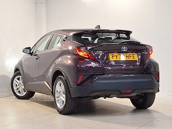 Used Toyota C-HR 2023 for sale - 78546754: Photo