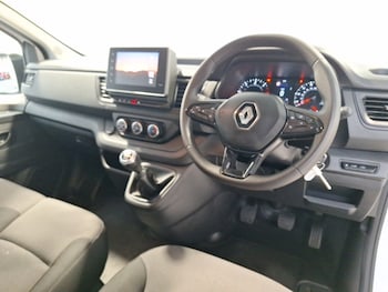 Used Renault Trafic 2024 for sale - 78791052: Photo