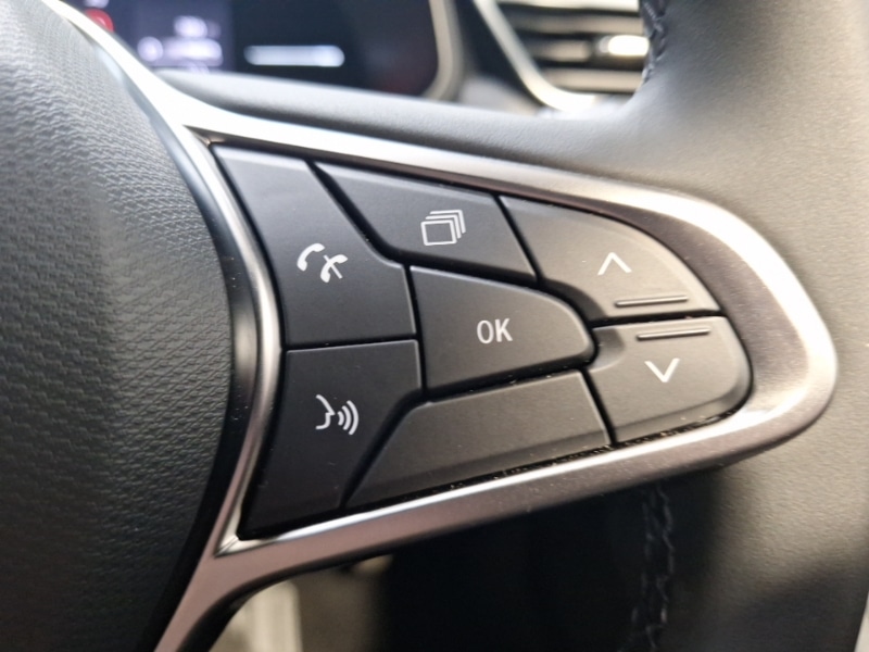 Used Renault Clio 2025 for sale - 76301710: Photo 15