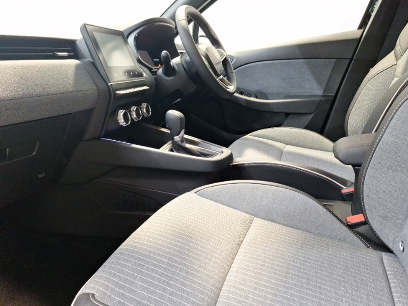 Used Renault Clio 2025 for sale - 76301710: Photo 5