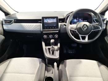 Used Renault Clio 2023 for sale - 74446898: Photo
