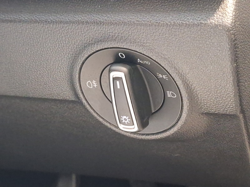 Used Volkswagen T-Roc 2018 for sale - 78085325: Photo 15