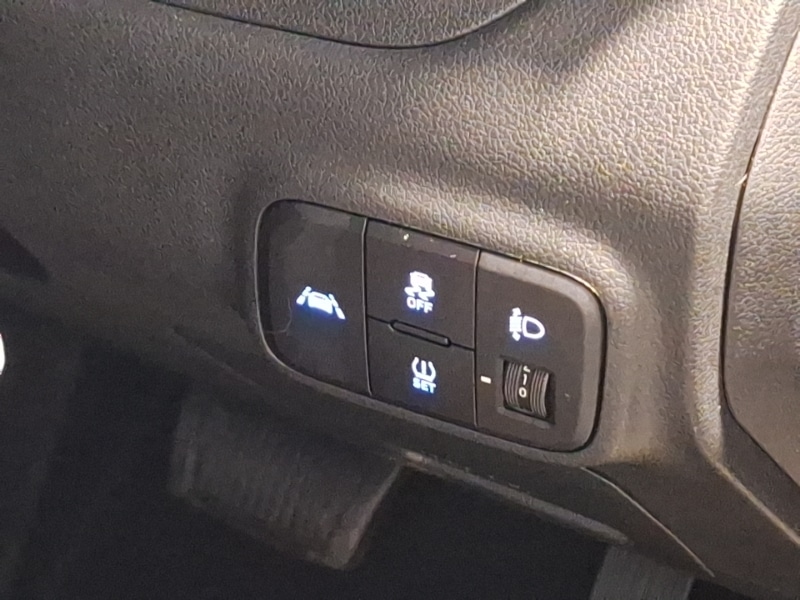 Used Hyundai i10 2023 for sale - 77424302: Photo 15