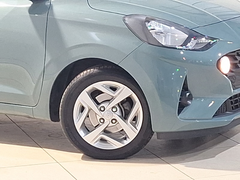 Used Hyundai i10 2023 for sale - 77424302: Photo 9