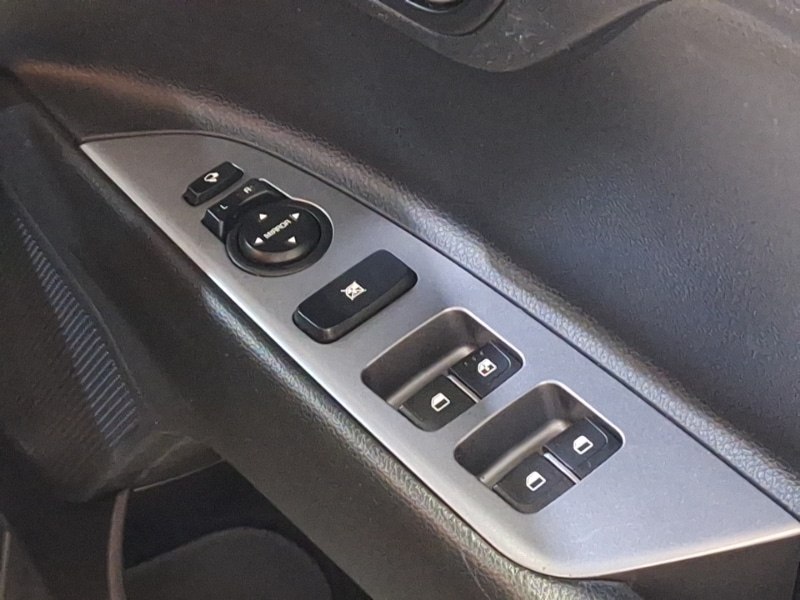 Used Kia Stonic 2022 for sale - 76864618: Photo 14