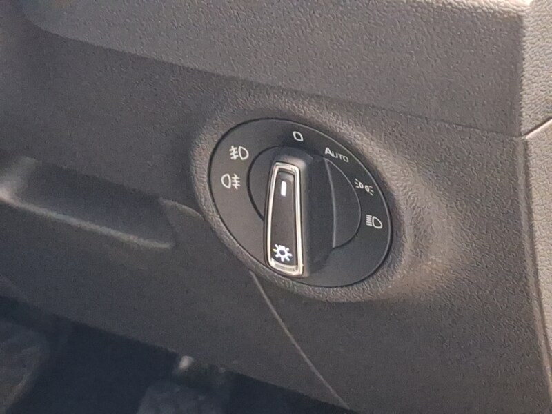 Used Skoda Karoq 2024 for sale - 77580152: Photo 15